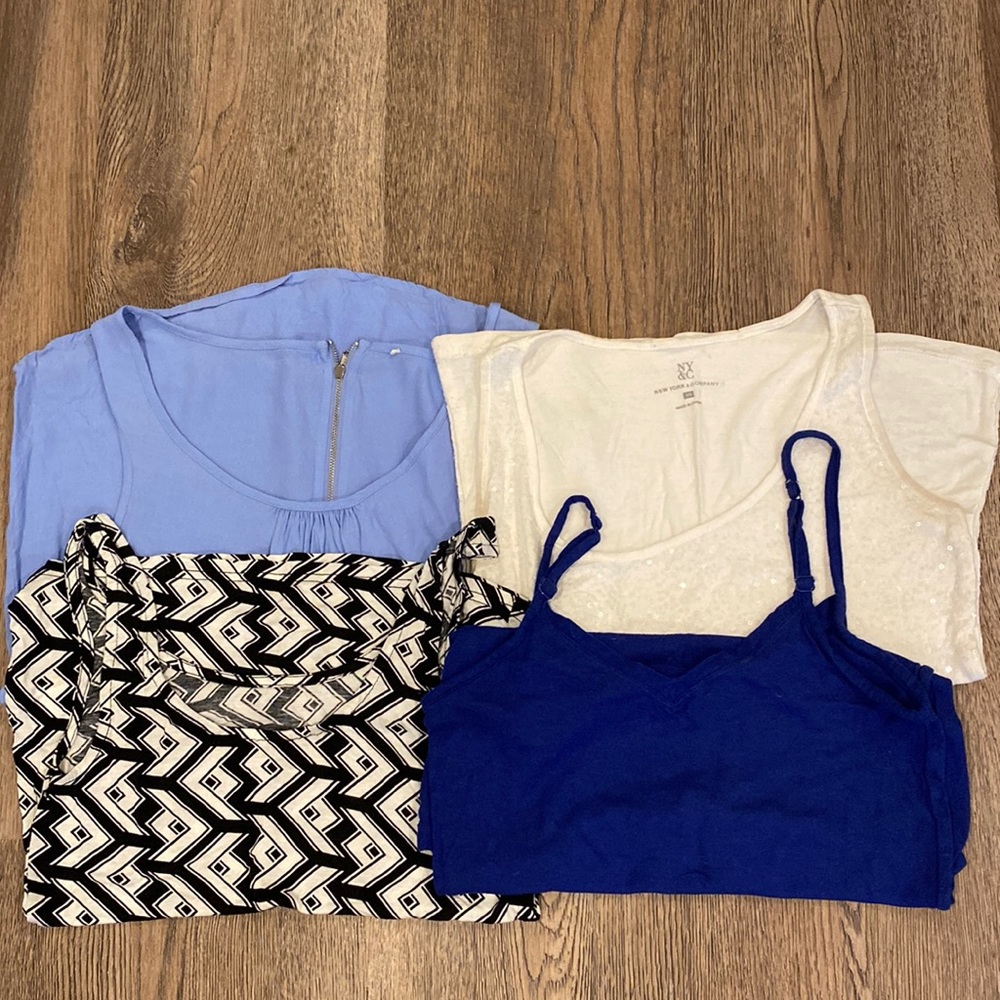 Women’s X-Small Tank Top Bundle